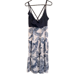 NWT Pat Pat Tropical Destination Floral Maxi Dress Blue and White Large